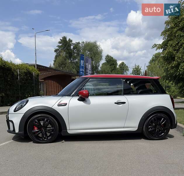 Хэтчбек MINI Cooper 2021 в Киеве