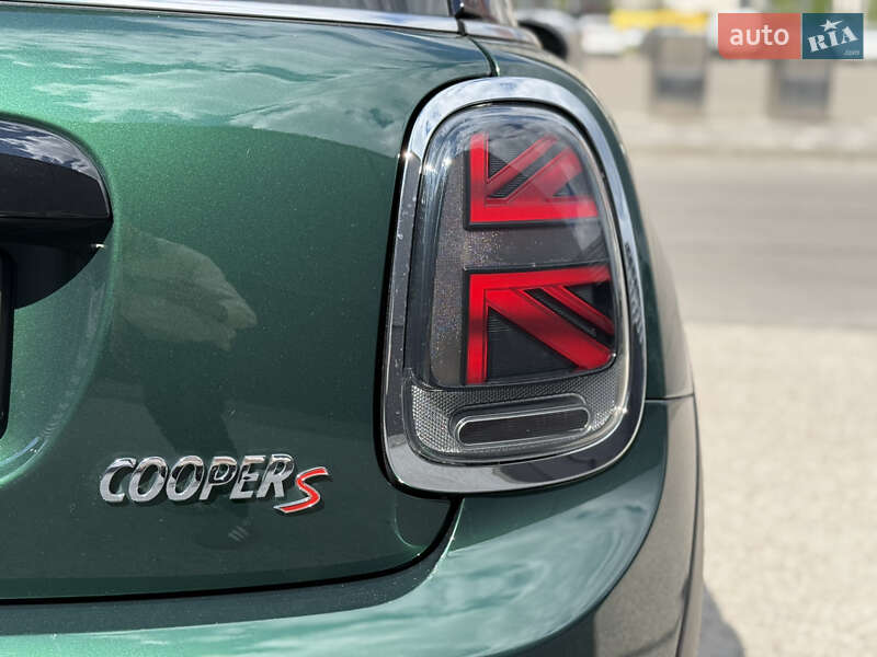 Хетчбек MINI Cooper 2017 в Києві