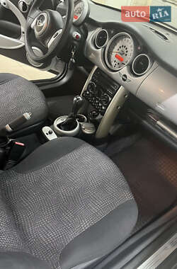 Хэтчбек MINI Cooper 2002 в 