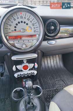 Хэтчбек MINI Cooper 2007 в 