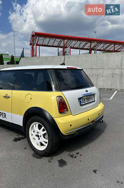 Хэтчбек MINI Cooper 2005 в 