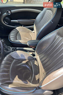 Хэтчбек MINI Cooper 2013 в 