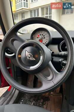 Хэтчбек MINI Cooper 2012 в 