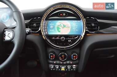 Хэтчбек MINI Cooper 2023 в 