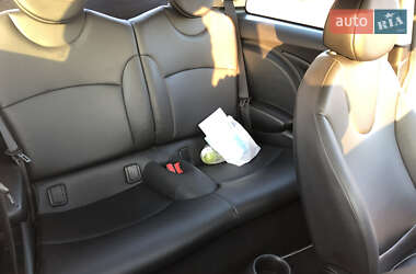Хэтчбек MINI Cooper 2011 в 