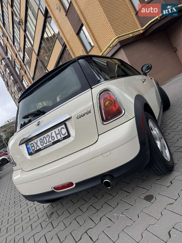 Хэтчбек MINI Cooper 2010 в Хмельницком фото 15 Хэтчбек MINI Cooper 2010 в Хмельницком