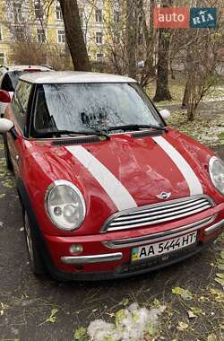 Хетчбек MINI Cooper 2003 в Києві