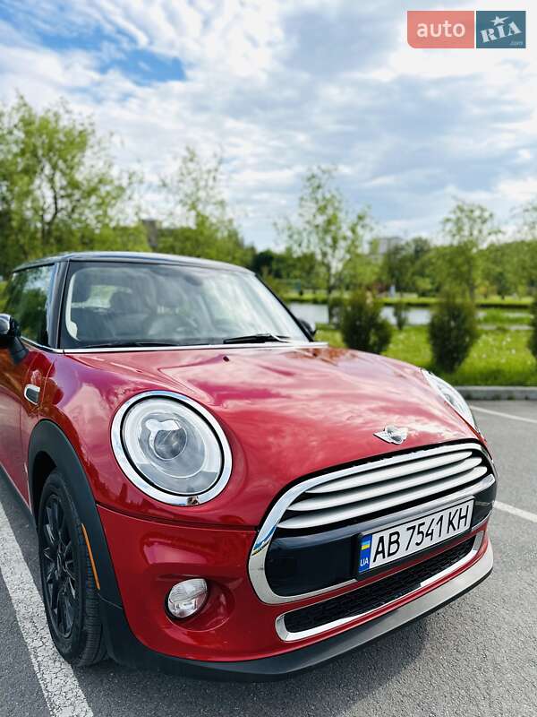 Хэтчбек MINI Cooper 2014 в Виннице