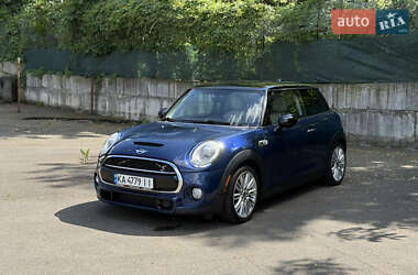Хэтчбек MINI Cooper 2014 в 