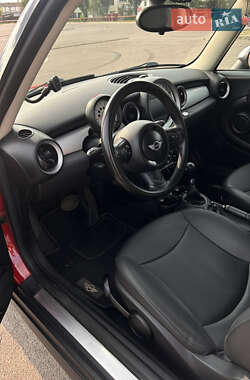Хэтчбек MINI Cooper 2011 в 
