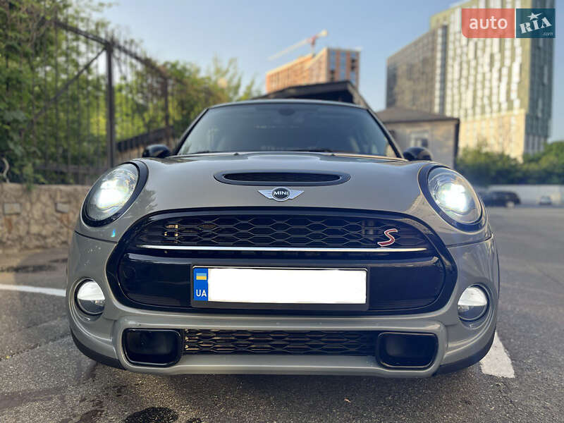 Хетчбек MINI Cooper 2015 в Києві