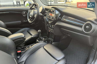Хэтчбек MINI Cooper 2015 в 