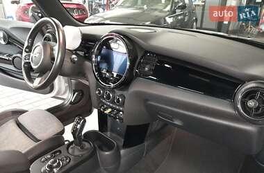 Хэтчбек MINI Cooper 2021 в 