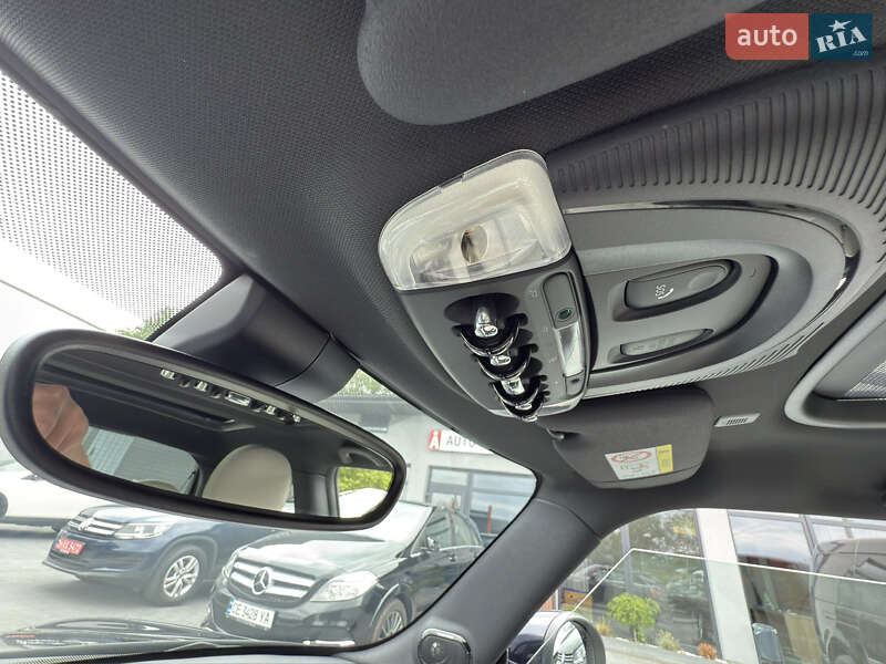 Хэтчбек MINI Cooper 2023 в Черновцах
