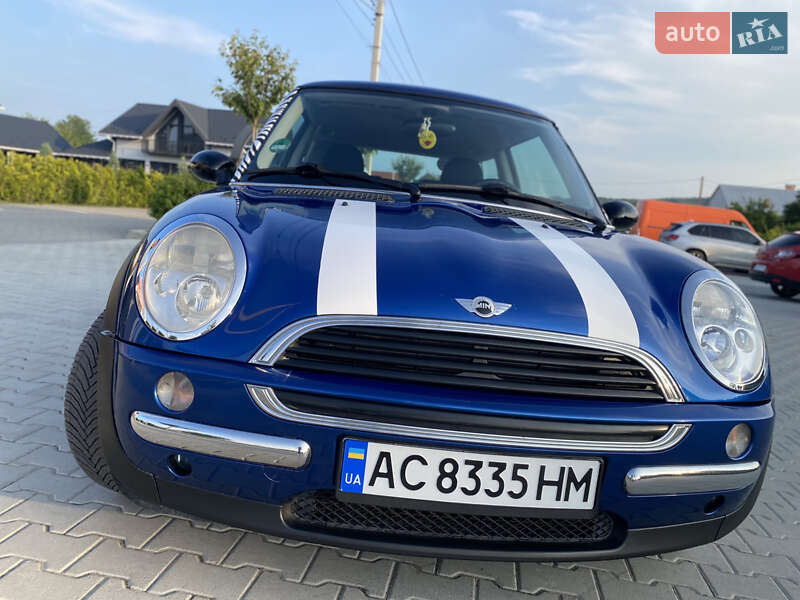Хетчбек MINI Cooper 2002 в Винниках