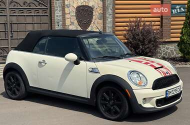Хэтчбек MINI Cooper 2013 в 