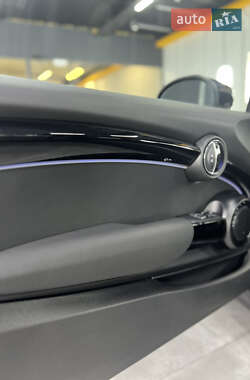 Хэтчбек MINI Cooper 2022 в 