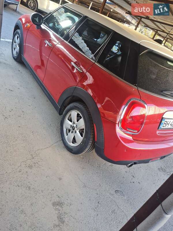 Хетчбек MINI Cooper 2015 в Одесі