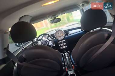 Хэтчбек MINI Cooper 2009 в 