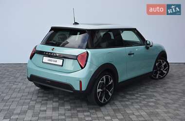 Хэтчбек MINI Cooper 2024 в 