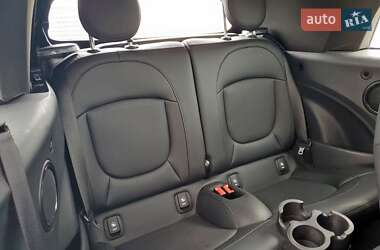 Хетчбек MINI Cooper 2019 в 