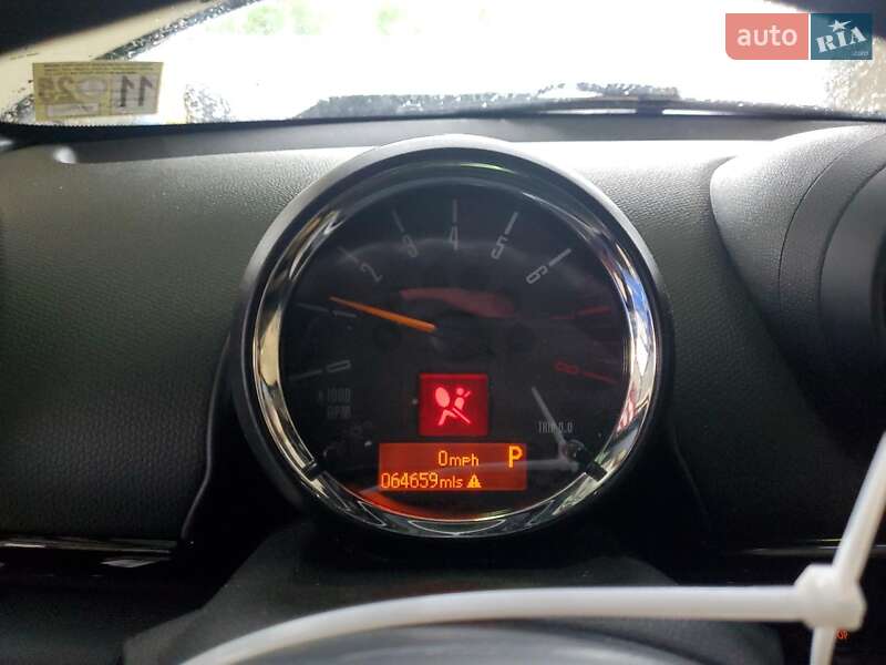 Хэтчбек MINI Cooper 2016 в Львове