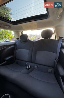 Хетчбек MINI Cooper 2011 в 