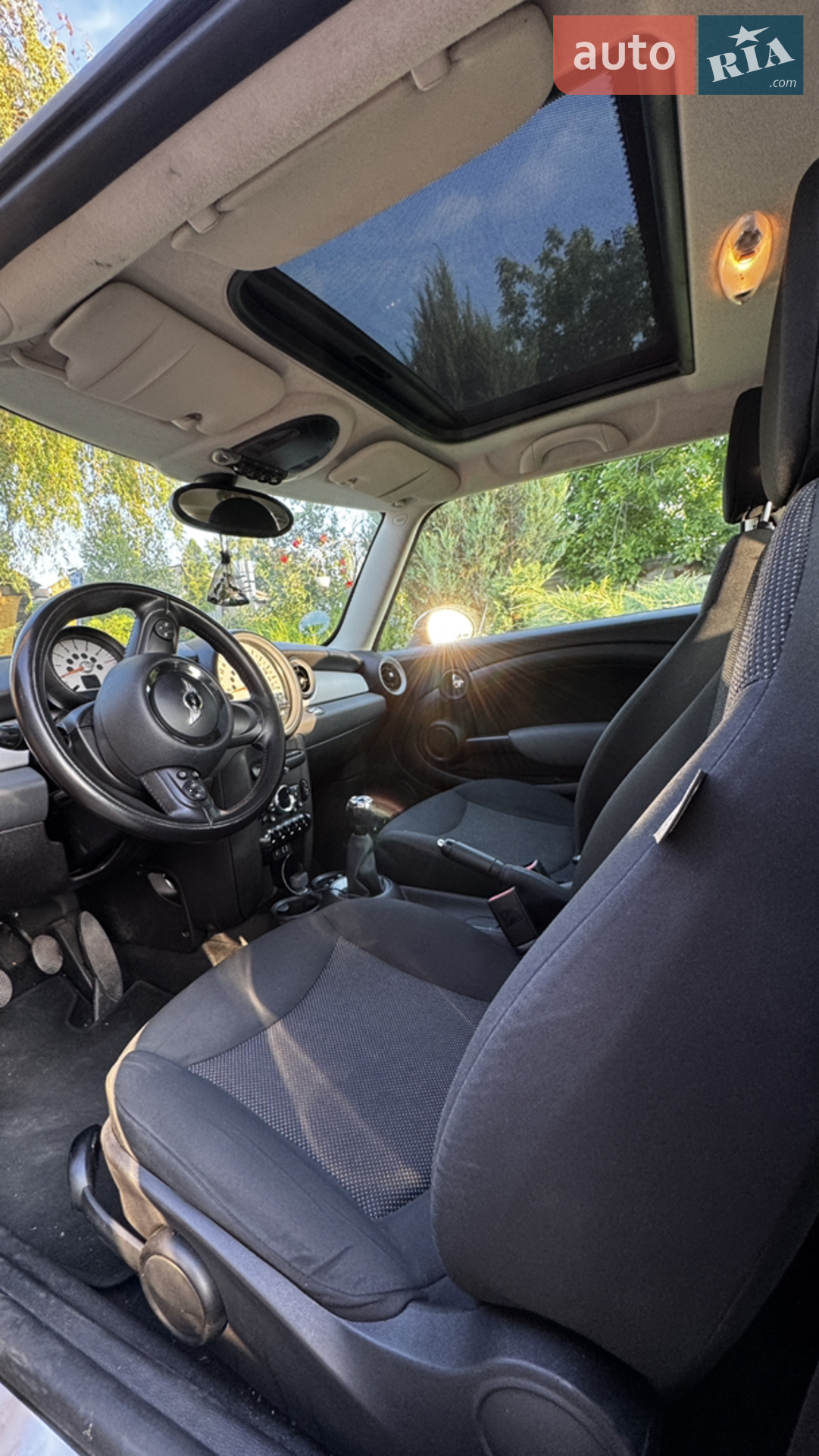 2011 MINI Cooper - мініатюра 11