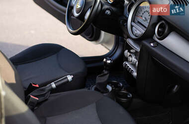 Хэтчбек MINI Cooper 2008 в 