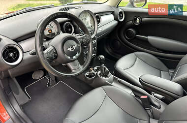 Хэтчбек MINI Cooper 2011 в 