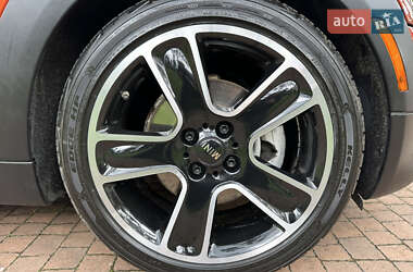 Хэтчбек MINI Cooper 2011 в 