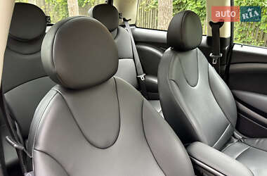 Хэтчбек MINI Cooper 2011 в 