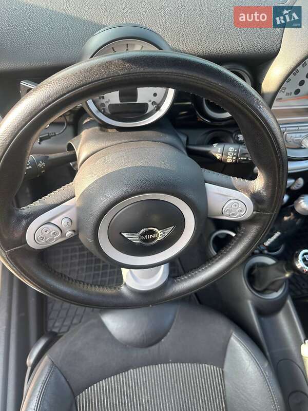 Хэтчбек MINI Cooper 2009 в Киеве