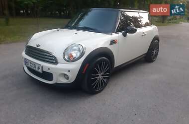 Хэтчбек MINI Cooper 2013 в 