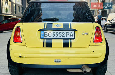 Хэтчбек MINI Cooper 2003 в 