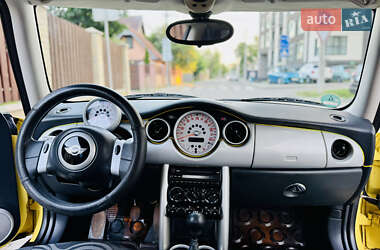 Хэтчбек MINI Cooper 2003 в 