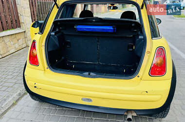 Хэтчбек MINI Cooper 2003 в 