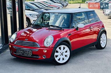 Хэтчбек MINI Cooper 2004 в 