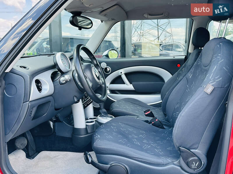 Хэтчбек MINI Cooper 2004 в Харькове