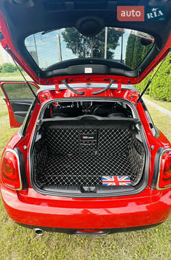 Хэтчбек MINI Cooper 2017 в 