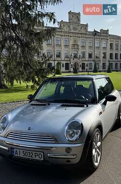 Хэтчбек MINI Cooper 2004 в 