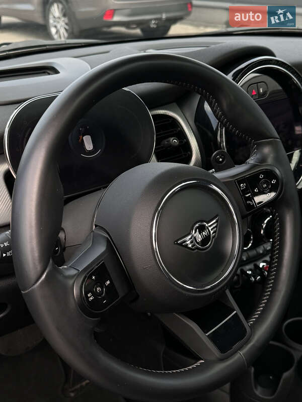 Хэтчбек MINI Cooper 2021 в Киеве