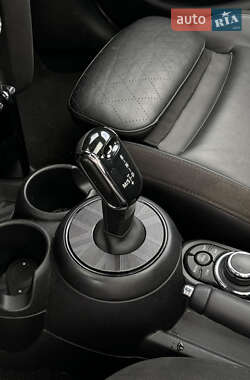 Хэтчбек MINI Cooper 2021 в 
