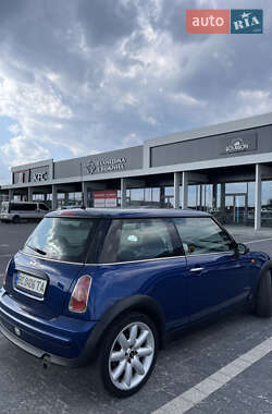 Хэтчбек MINI Cooper 2002 в 