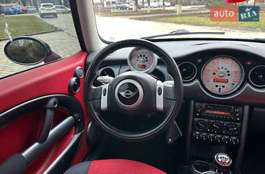 Хетчбек MINI Cooper 2003 в 