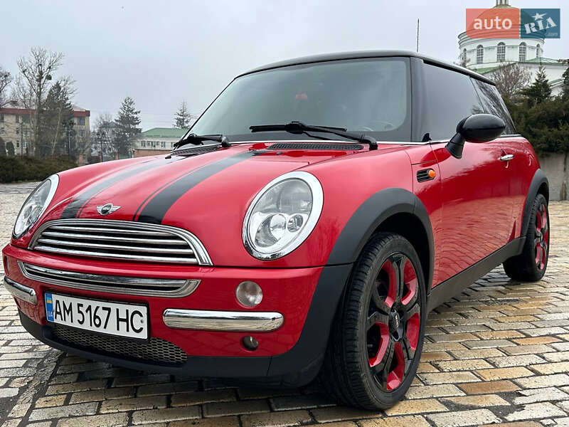 Хэтчбек MINI Cooper 2003 в Белой Церкви