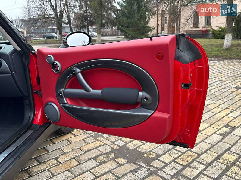 Хэтчбек MINI Cooper 2003 в Белой Церкви