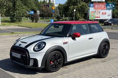 Хэтчбек MINI Cooper 2021 в Киеве