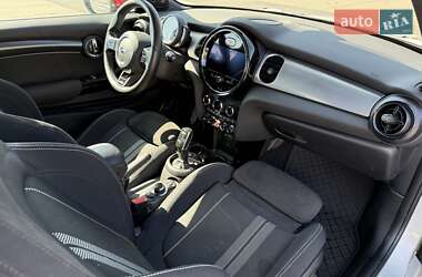 Хэтчбек MINI Cooper 2021 в 