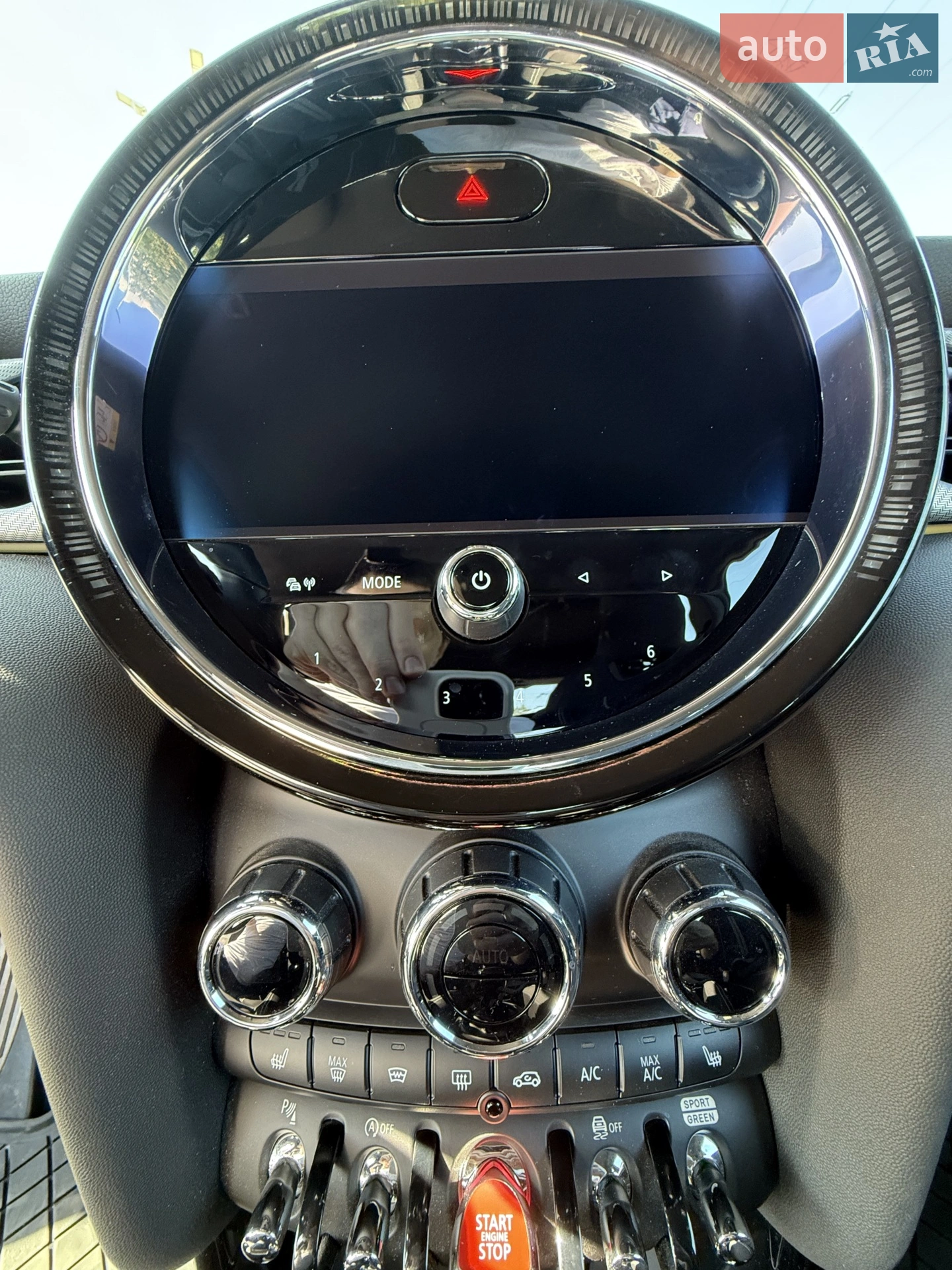 2021 MINI Cooper - мініатюра 24